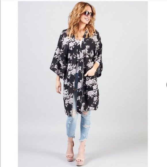 Spiritual Gangster Other - Spiritual Gangster Floral 'Maya' Kimono Robe